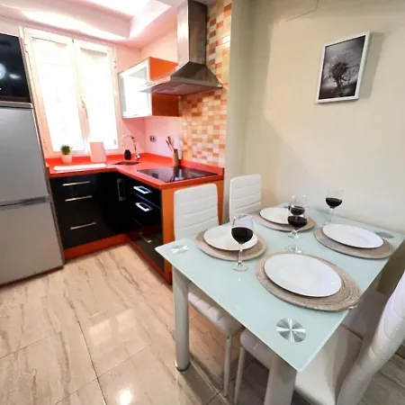 Mercedes Apartment Torremolinos